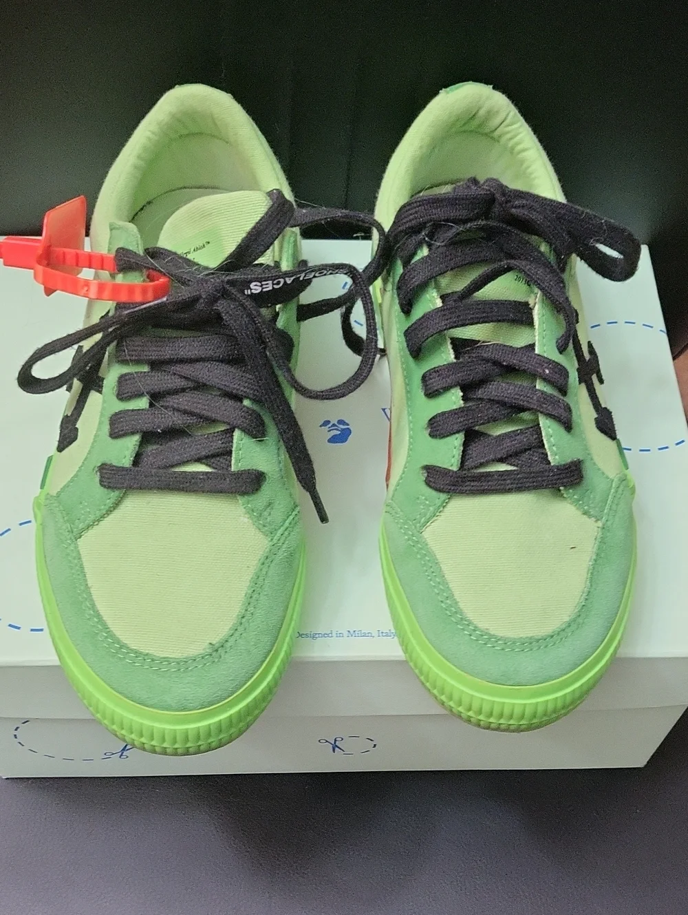 Off-White Green and Black Low-Top Sneakers